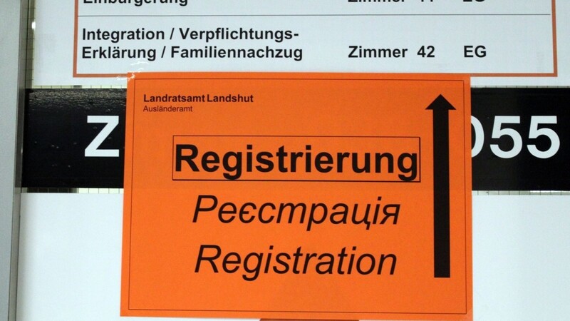 Die Registrierung von Flüchtlingen aus der Ukraine kann auch an der Ausländerbehörde am Landratsamt erfolgen.