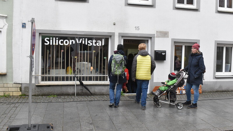 Hier findet man das neue MINT-Labor: in der Hauptstraße 15 in der Geschäftsstelle von Silicon Vilstal.