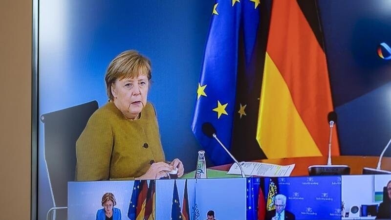 Bundeskanzlerin Angela Merkel bei den Beratungen der deutschen Ministerpräsidenten. Gemeinsam beraten die Chefs von Bundes- und Landesregierungen über das weitere Vorgehen in der Corona-Pandemie.