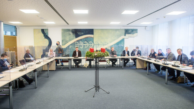Die CDU-Fraktion sucht in Magdeburg einen Weg aus der Koalitionskrise.