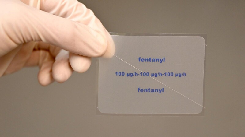 Das Schmerzmittel Fentanyl, das bis zu 100 mal stärker als Heroin sein kann, hat in Roding zwei Menschen das Leben gekostet.