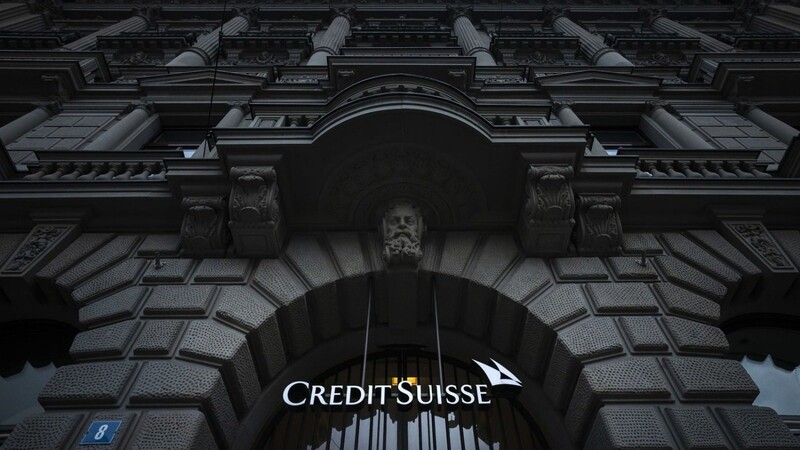 Mit jahrelangem Missmanagement und Risikogeschäften hat sich Credit Suisse selbst ins Abseits manövriert.