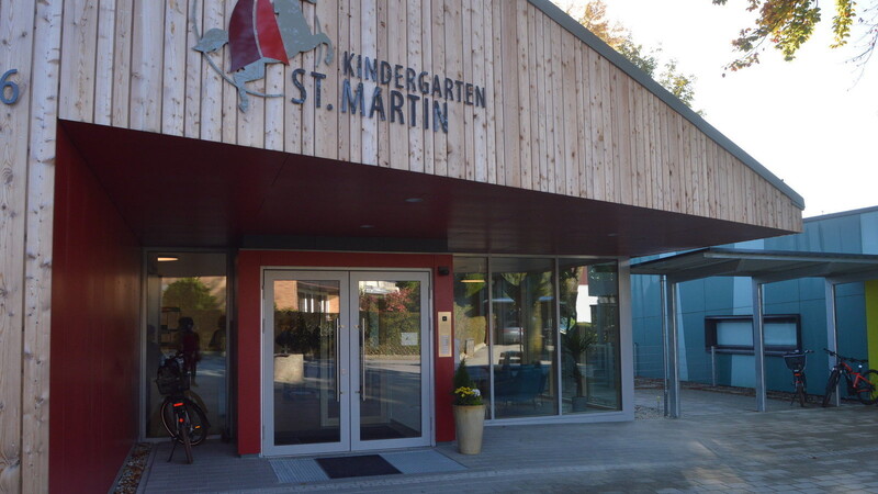 Impressionen von der Einweihung des Kindergartens Sankt Martin.