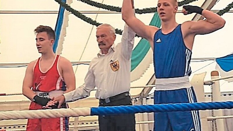 Der 17-jährige Boxer Tobias Hammer aus Böham in der Gemeinde Volkenschwand hat einen weiteren Sieg errungen.