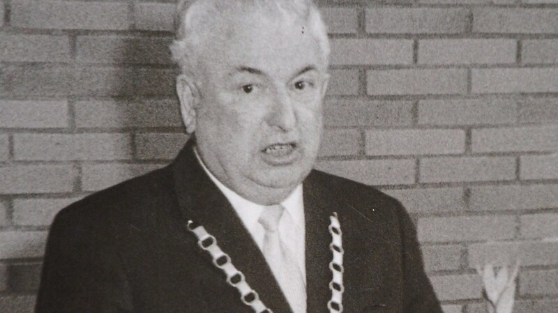 Karl Dräxlmaier war von 1956 bis 1972 als ehrenamtlicher Bürgermeister Geisenhausens im Amt.