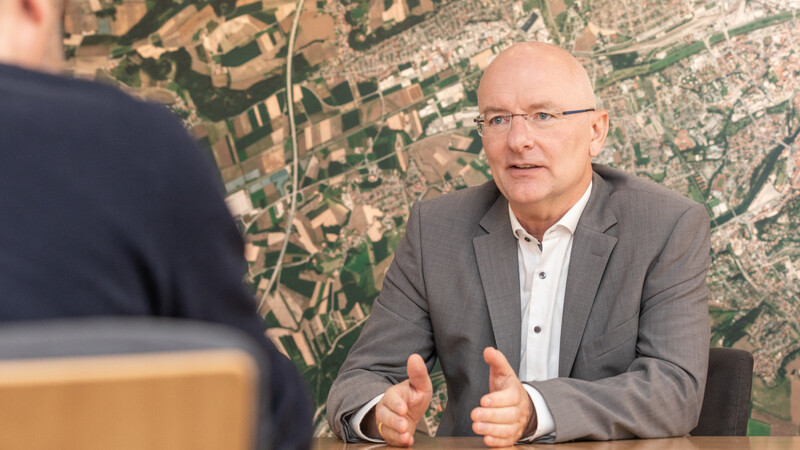 Oberbürgemeister Alexander Putz im Gespräch mit LZ-Redakteur Uli Karg