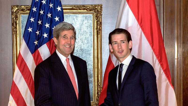 US-Außenminister John Kerry und der Außenminister Österreichs, Sebastian Kurz, wollen mit Vertreter aus fast 20 Staaten eine Lösung für den Syrien-Konflikt erarbeiten.