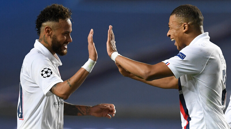 Die Superstars bei PSG: Neymar (l.) und Kylian Mbappé.