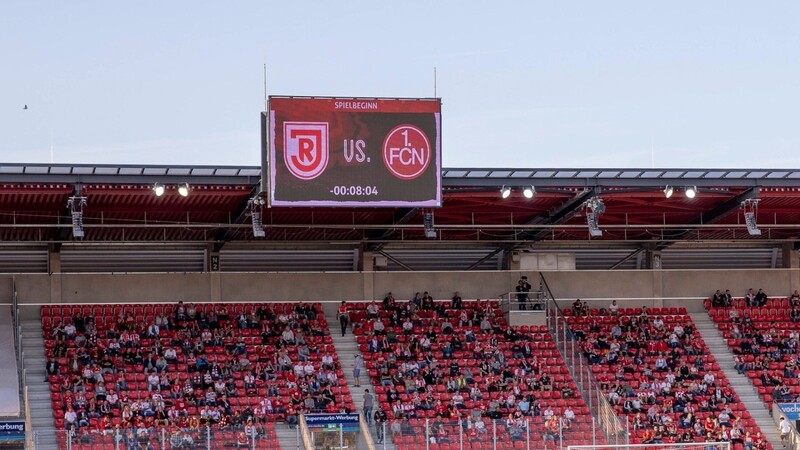 Der SSV Jahn Regensburg wird in der kommenden Spielzeit wieder vor Zuschauern spielen.