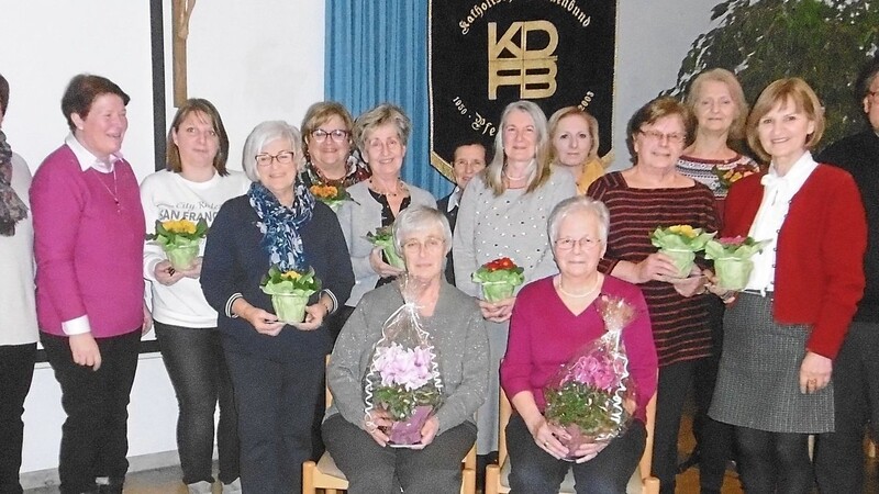 Der Frauenbund ehrte langjährige Mitglieder.