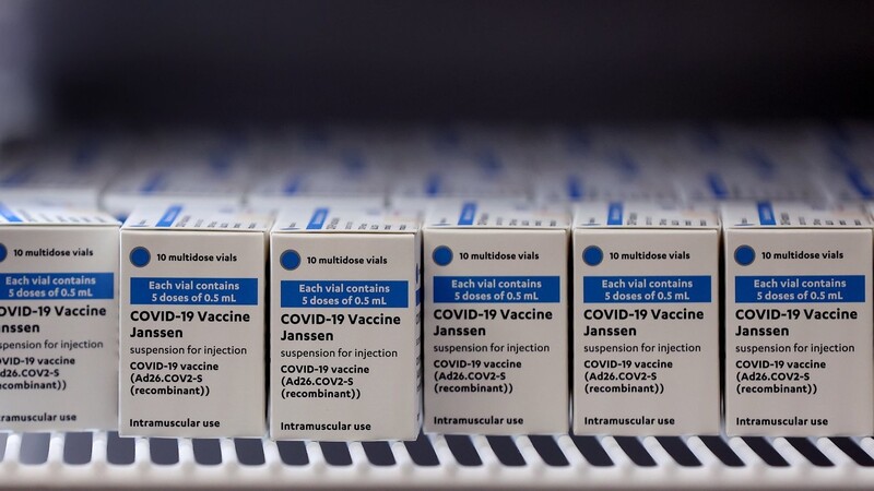 30.000 Johnson-und-Johnson-Impfdosen stehen bereit.