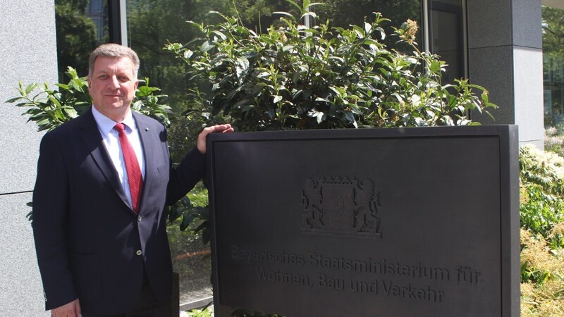 Der Niederbayer Christian Bernreiter hat seit Ende Februar seinen Dienstsitz in München.
