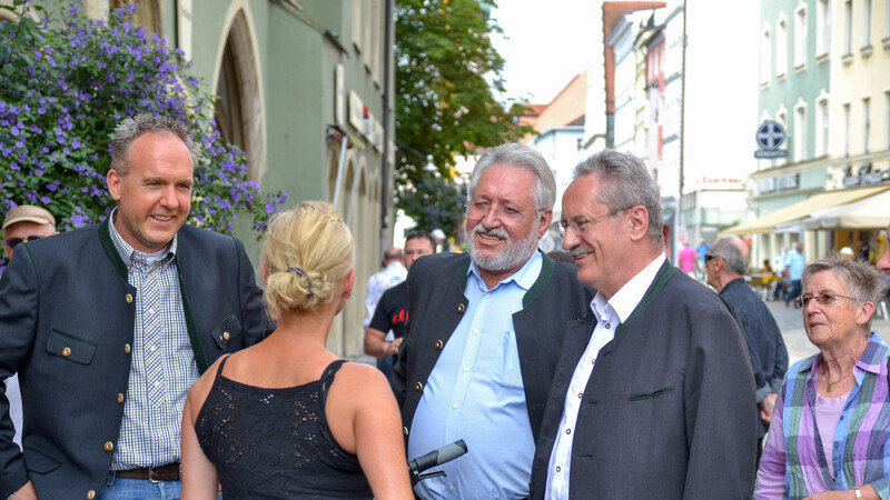 Christian Ude, Ministerpräsidentenkandidat der SPD, besuchte am Montagvormittag die Stadt Straubing. (Foto: Susanne Raith)