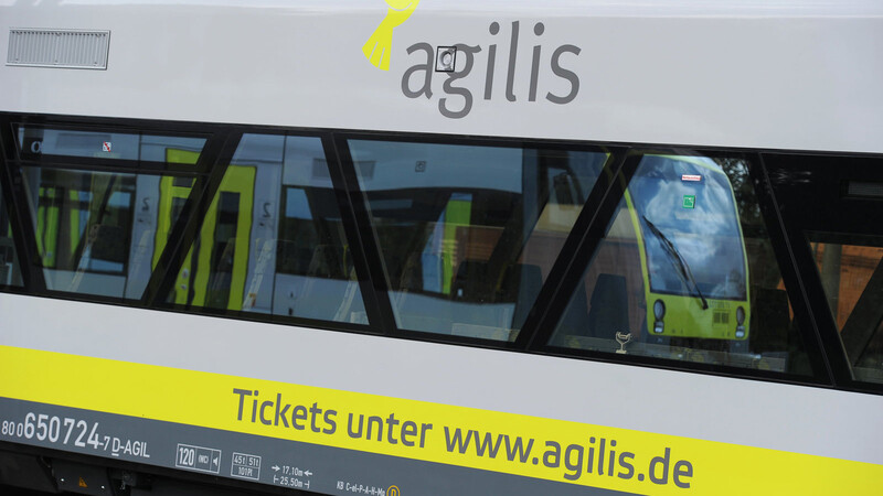 Neben mehreren Buslinien gibt es auch Änderungen auf der agilis-Bahnstrecke zwischen Ingolstadt und Regensburg via Saal an der Donau. (Symbolbild)