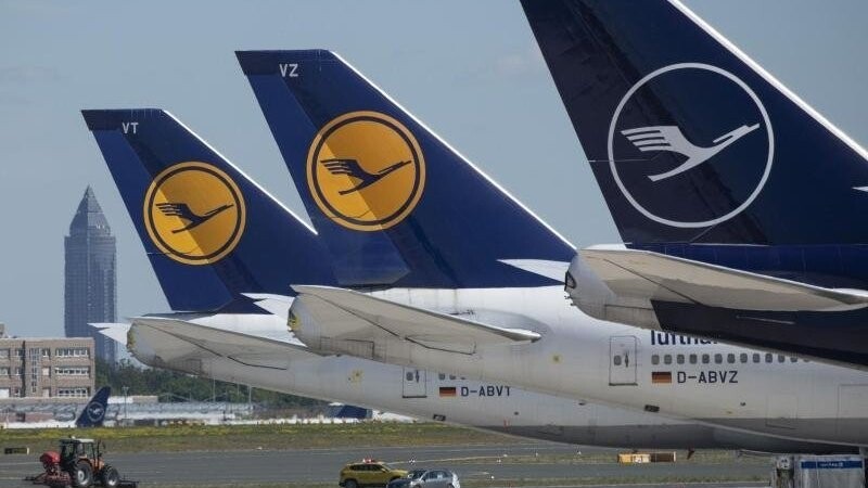 Stillgelegte Passagiermaschinen der Lufthansa.
