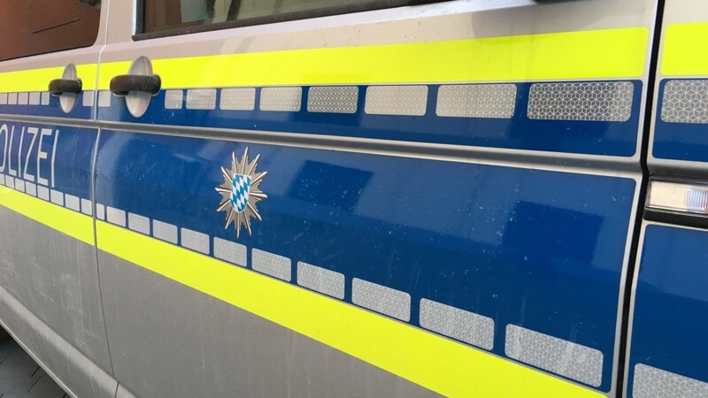 Die Polizei bittet Hinweise zu einem Überfall auf einen Mann in Deggendorf (Symbolbild).