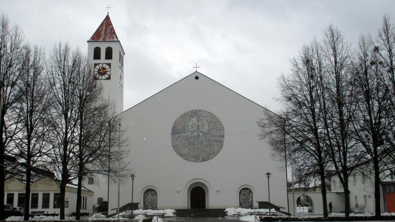 Die Stadtpfarrkirche St. Martin.
