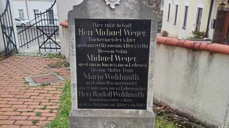 Nach dem frühen Tod von Michael Weger heiratete dessen Witwe den "Österreicher" Rudolf Wohlmuth.