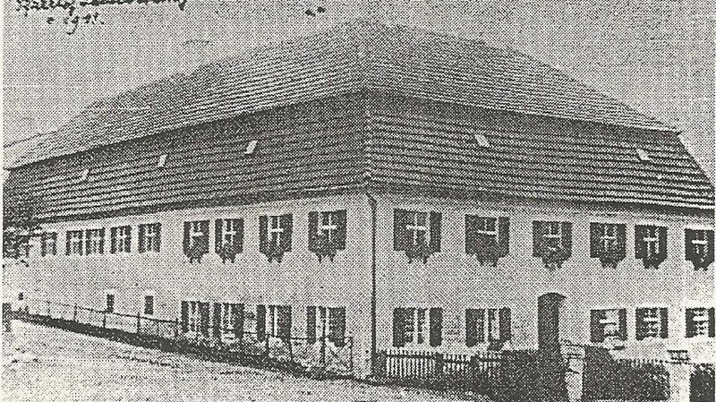 Das Pfarrheim Sankt Martin vor seiner Renovierung.