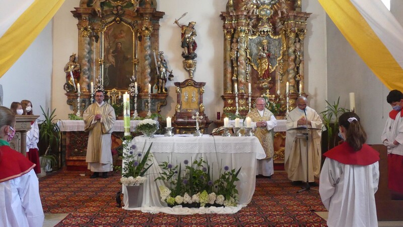 Die Gottesdienstfeier mit Pater John, BGR Augustin Sperl und Diakon Peintinger