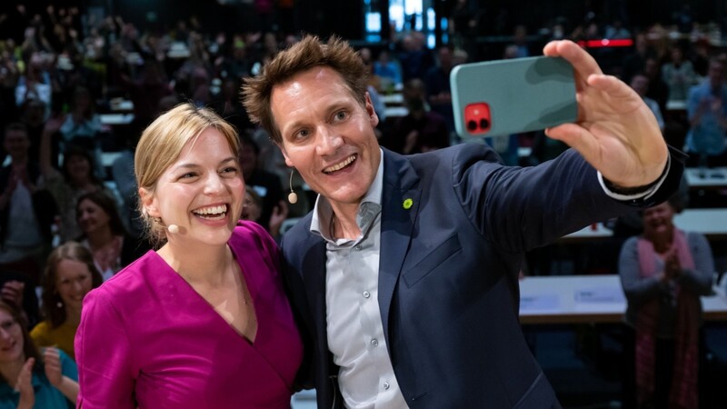 Die Grünen-Spitzenkandidaten für die Landtagswahl 2023, Katharina Schulze und Ludwig Hartmann, zeigten sich bei Ihrer Nominierung selbstbewusst. Doch ihr Abschneiden kommendes Jahr liegt nicht nur in ihrer eigenen Hand, kommentiert unser Autor.