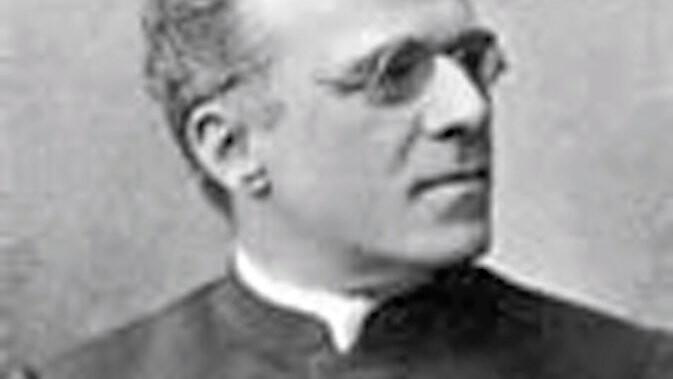 Peter Gleitsmann: Geboren am 22. Juni 1855 in München Pfarrer und Dekan in Landshut Ernennung zum Ehrenbürger 1893 Gestorben am 27. Dezember 1929 in München