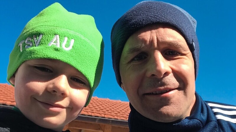 Andy Römer ist das Coronavirus los - er ist wieder fit und kann mit seinem Sohn joggen gehen.