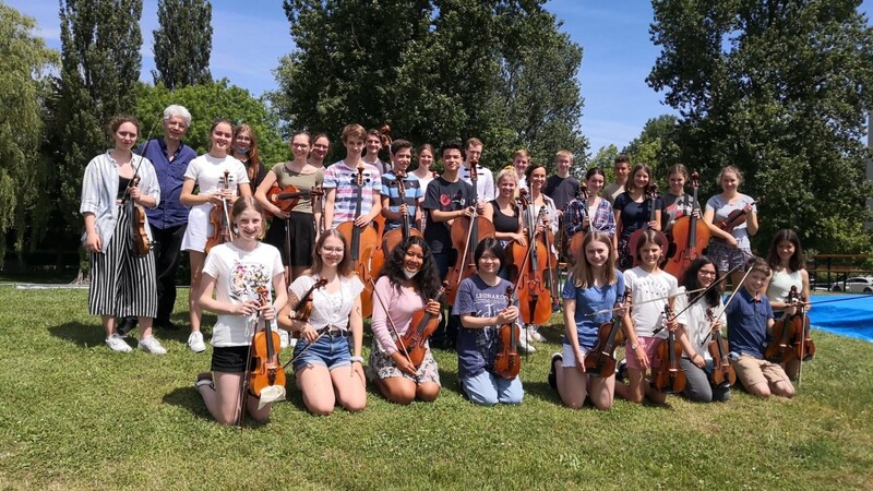 Das Puchheimer Jugendkammerorchester ist eines der führenden deutschen Jugendkammerorchester.