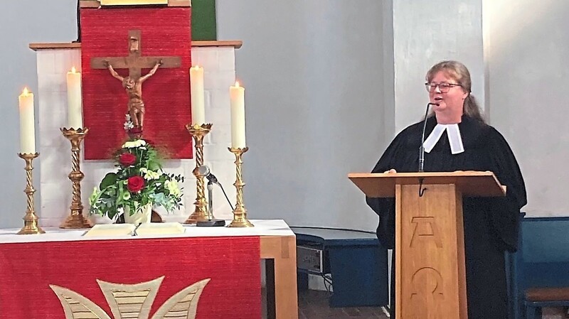 Die neue evangelische Pfarrerin Astrid Sieber.