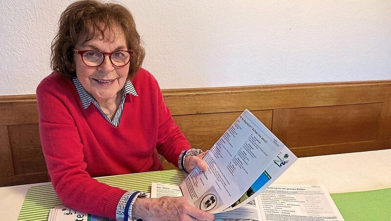 Seit 20 Jahren schreibt Heisti Schiedermeier Rätsel für das Seniorenmagazin des Landkreises, Abseits denkste. In den vergangenen Jahren hat sie sich dafür auch immer wieder Rätsel ausgedacht. 