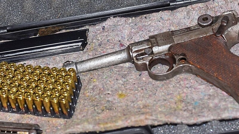 "Irgendwann zwischen 1880 und Drittem Reich" wurde die gefundene Pistole laut Gutachten hergestellt - und ist damit wohl noch älter als diese Pistole von Mauser aus dem Zweiten Weltkrieg.