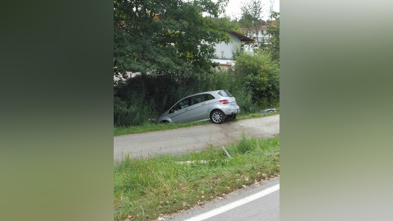 In Velden ist eine Frau am Samstagmittag bei einem Unfall ums Leben gekommen.