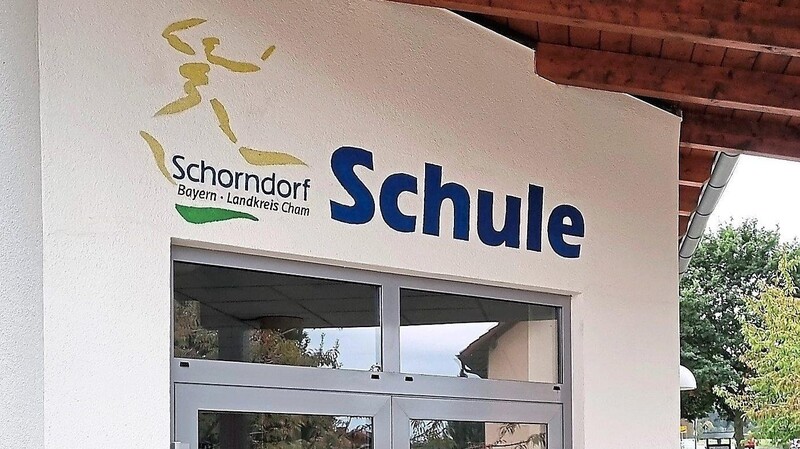In der Grundschule Schorndorf sollen 17 Räume im Rahmen der Bundesförderung eingebunden werden. Für den Kindergarten sind die vier Gruppenräume vorgesehen.