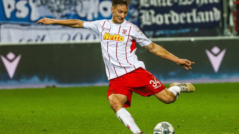 Tim Knipping verlässt den SSV Jahn Regensburg und wechselt zur SG Dynamo Dresden.