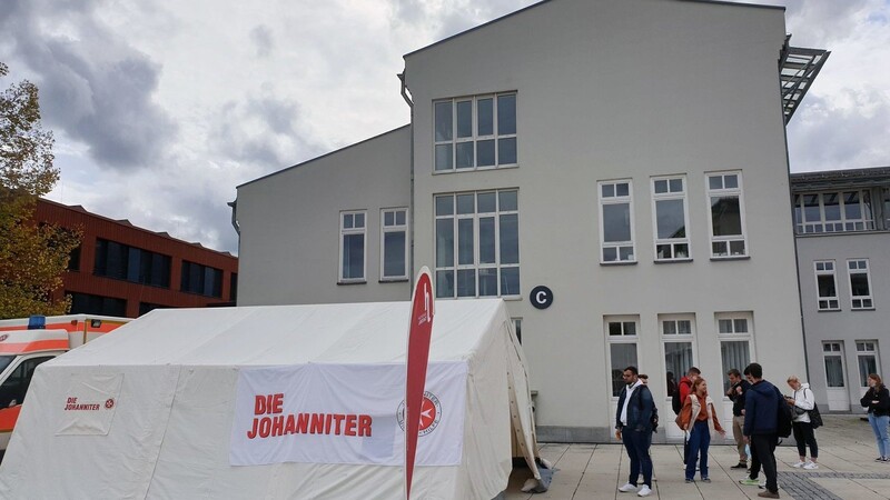 Während des Aktionstags der Hochschule Landshut am 6. Oktober nutzten viele Studierende, Hochschulangestellte und deren Angehörige die Möglichkeit, sich gegen Corona immunisieren zu lassen.