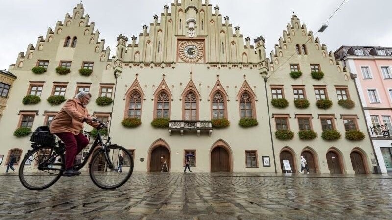 Das Rathaus in der Altstadt von Landshut.