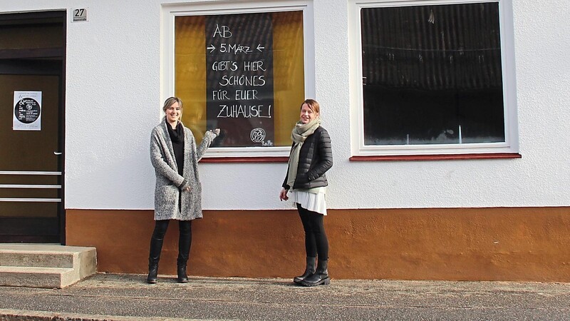 Klein, aber fein: Am 5. März eröffnen Gabi Reitinger (links) und Barbara Betz ihren Laden an der Hauptstraße in Tiefenbach.