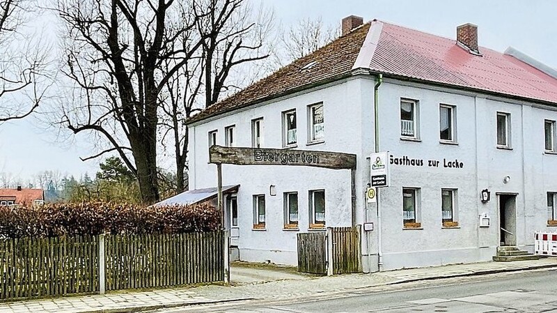 Das Gasthaus "Zur Lacke" mit seinem idyllischen Biergarten an der Von-Müller-Straße schließt zum Ende des Monats.