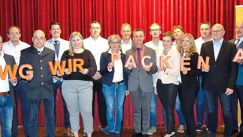 Der Zusammenhalt in der FWG zahlte sich mit dem Bürgermeister Hans Biederer und sieben Sitzen im Gemeinderat aus.