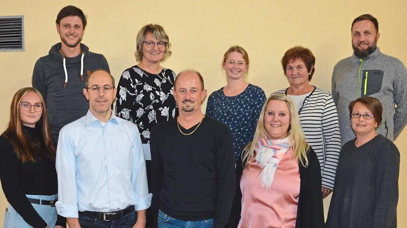 Die Vorstandschaft von "Mitanand Dorfgemeinschaft Obertrübenbach" freut sich über finanzielle Hilfe durch viele Fördermitglieder und eine großzügige Spendenbereitschaft aus der Bevölkerung.