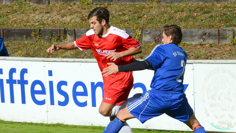 Der 1. FC Bad Kötzting hat sich durch einen Sieg gegen Etzenricht in der Spitzengruppe der Landesliga Mitte festgesetzt.