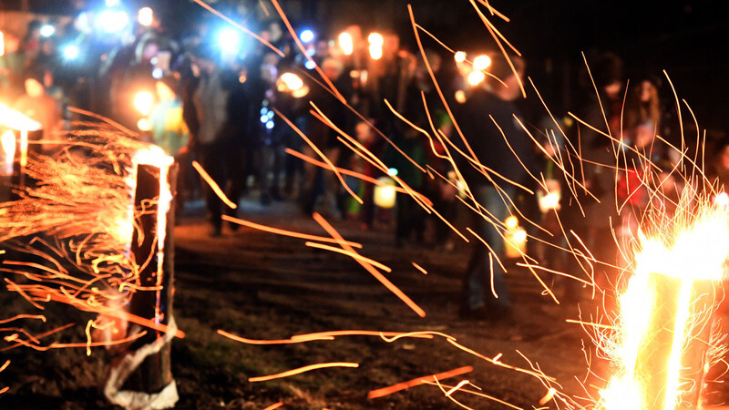 Feuerwerk ist dieses Jahr an Silvester in bestimmten Bereichen der Kommunen nicht mehr gezündet werden.