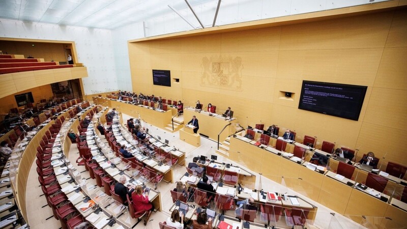Im Landtag von Bayern wird eine Sitzung abgehalten.