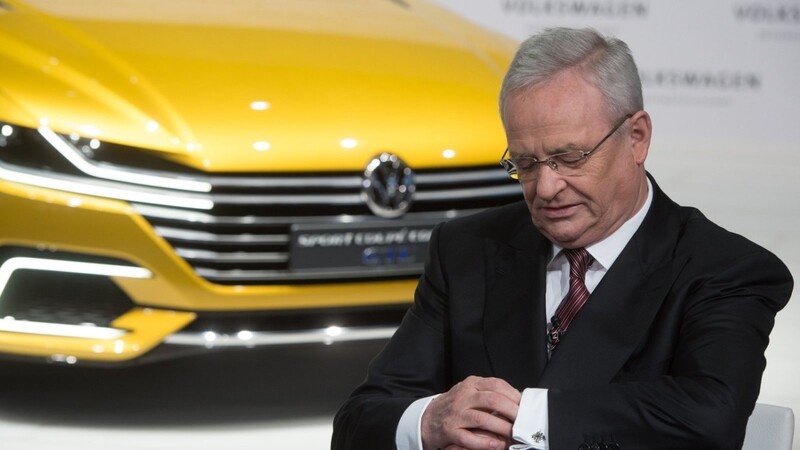 Im Abgasskandal bei Volkswagen hat die Staatsanwaltschaft Braunschweig unter anderem wegen schweren Betrugs Anklage gegen den ehemaligen VW-Chef Martin Winterkorn erhoben.