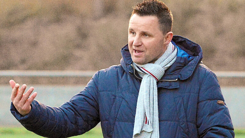 Unter Trainer Franz Koller, der den Job bereits nach vier Spieltagen der Landesligasaison 2022/23 von Konrad Früchtl übernommen hat, blieb der SV Neukirchen b. Hl. Bl. zwischenzeitlich neun Spiele in Folge ohne Niederlage und steht auf dem mehr als respektablen fünften Tabellenplatz.