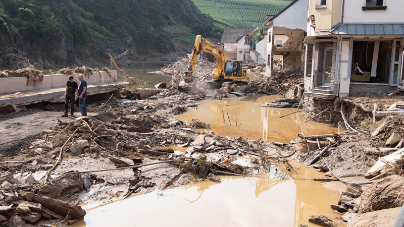 Nach der Flutkatastrophe hatte die EU-Kommission den Opfern Gelder in Millionenhöhe in Aussicht gestellt.