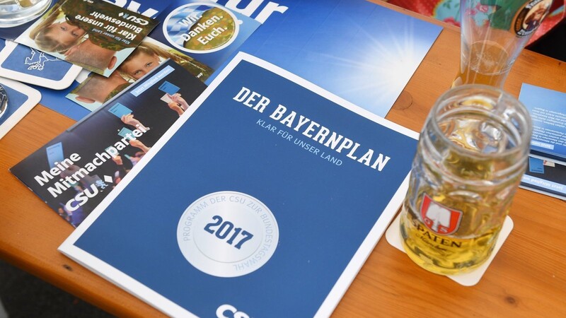 Bei den Bundestagswahlen in den vergangenen Jahren hatte die CSU meist auch ein eigenes Programm für Bayern vorgelegt.