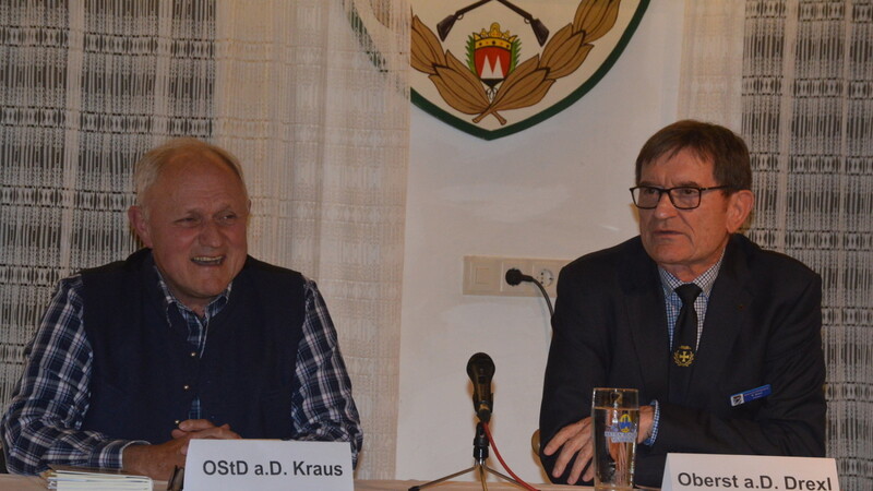 Sie nahmen kein Blatt vor den Mund: die beiden Buchautoren Josef Kraus (links) und Richard Drexl.