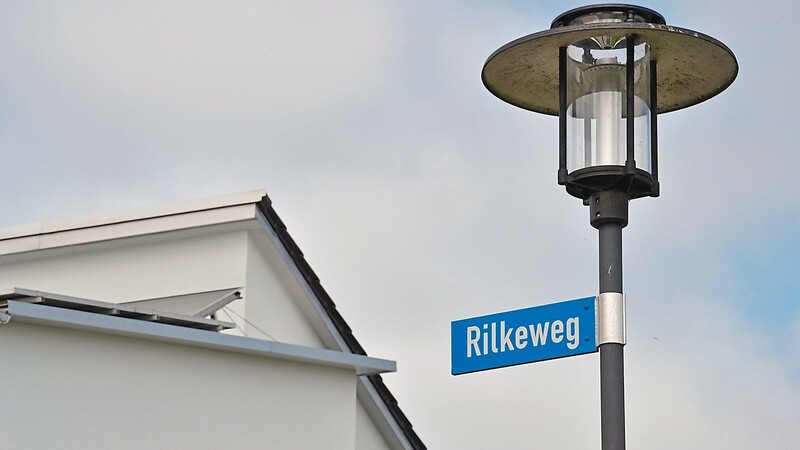 In der Nähe des Rilkewegs im Mainburger "Dichterviertel" sollte ein Einfamilienhaus entstehen. Der städtische Bauausschuss verweigerte das gemeindliche Einvernehmen, weil das Grundstück im Außenbereich liegt.