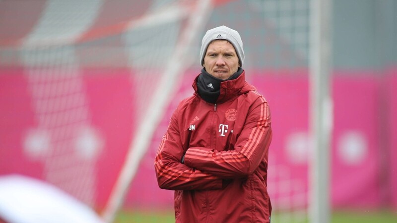 Wirkt vor dem Champions-League-Spiel seiner Mannschaft in Kiew ein wenig dünnhäutig: Bayern-Trainer Julian Nagelsmann.